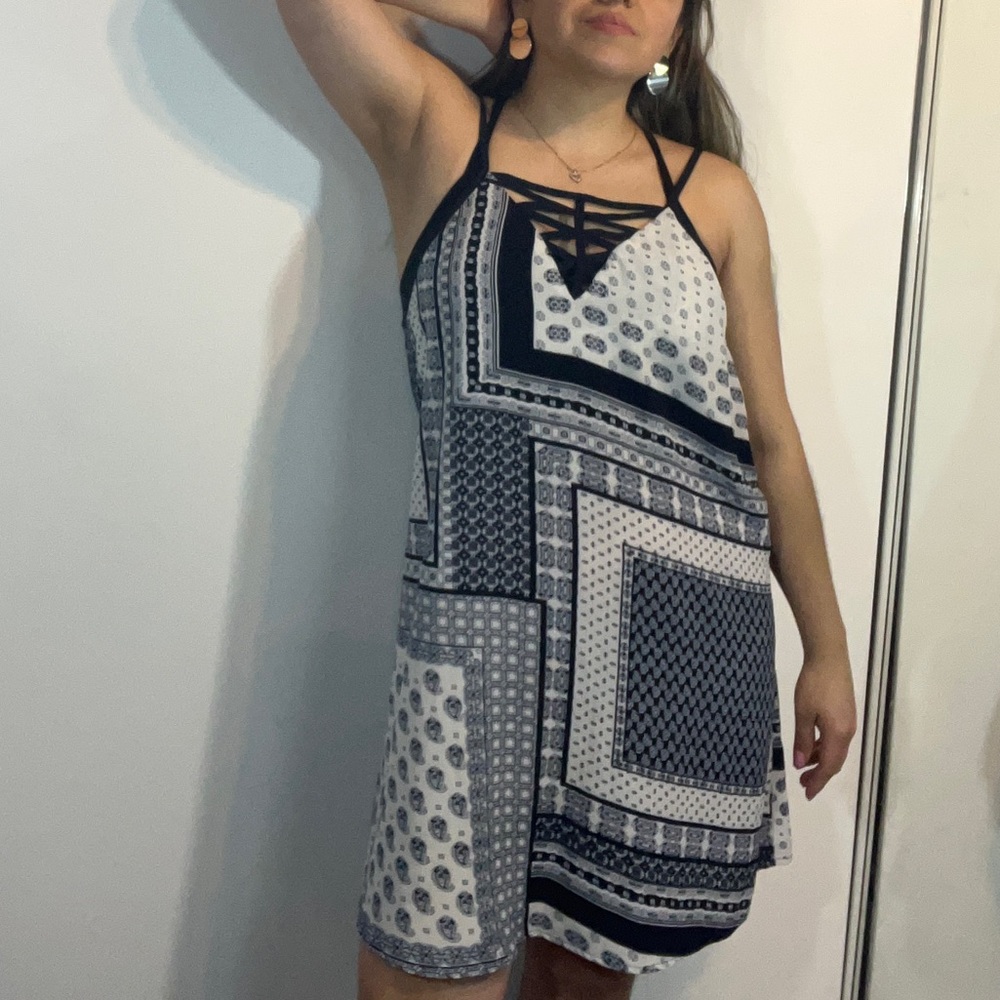 JEALOUS TOMATE DRESS COLOR BLUE/WHITE SIZE L - Picture 9 of 13